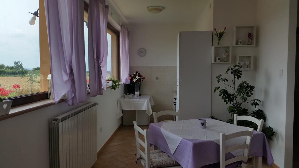 B&B Le Rose Spello Ruang foto