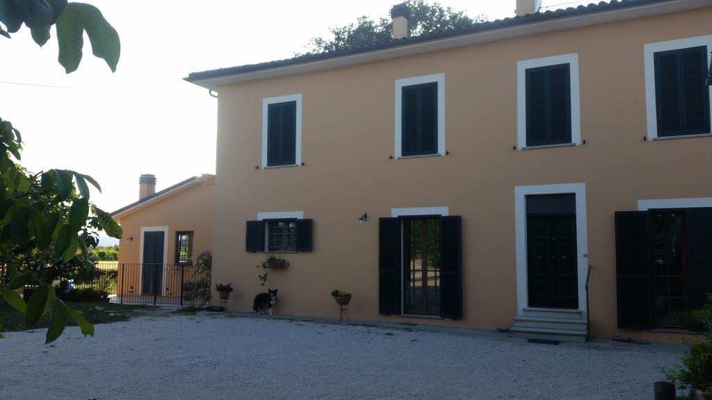 B&B Le Rose Spello Bagian luar foto