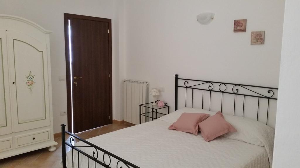 B&B Le Rose Spello Ruang foto